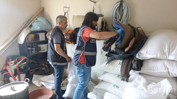 Bursa Osmangazi Hipodromu'na 900 polisle baskın!	