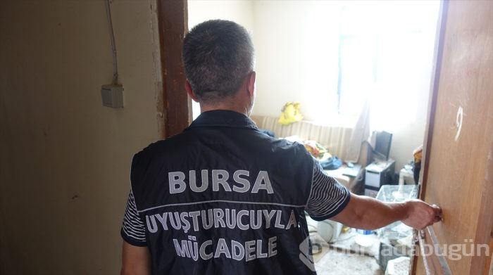 Bursa Osmangazi Hipodromu'na 900 polisle baskın!	