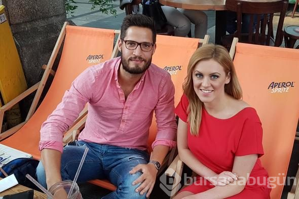 Uygulamadan bulduğu kadınların evinde kaldı! Her şeyi bedavaya getirdi!
