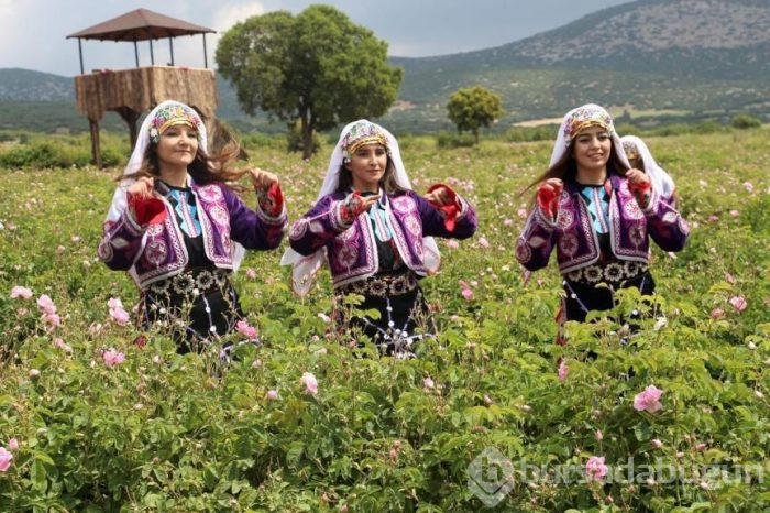 Turistlerin yeni gözdesi: Isparta gül bahçeleri