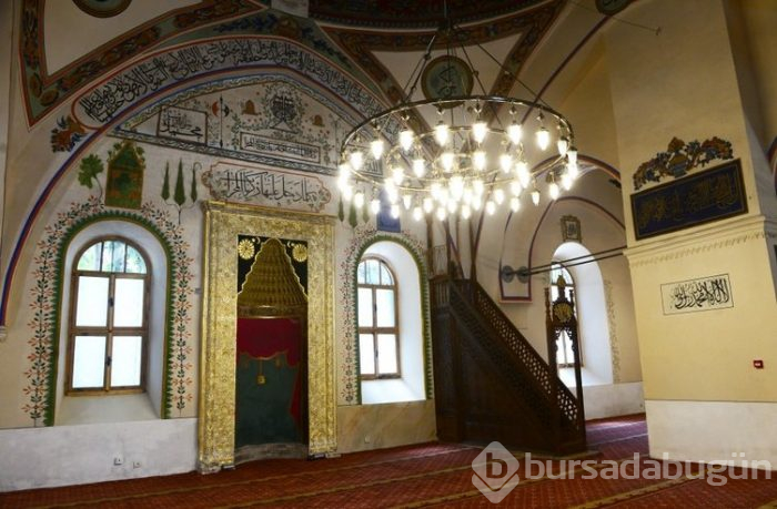 600 yıllık Ulu Cami ayağa kaldırıldı
