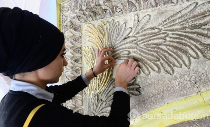 600 yıllık Ulu Cami ayağa kaldırıldı
