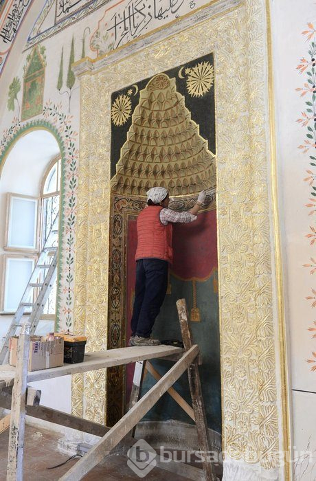 600 yıllık Ulu Cami ayağa kaldırıldı