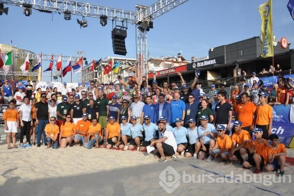 Plaj Voleybolu Dünya Turu'nda Sırbistan ve Küba zirvede