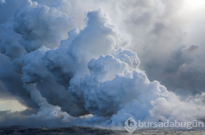 Hawaii'de lavlar santrale ulaştı