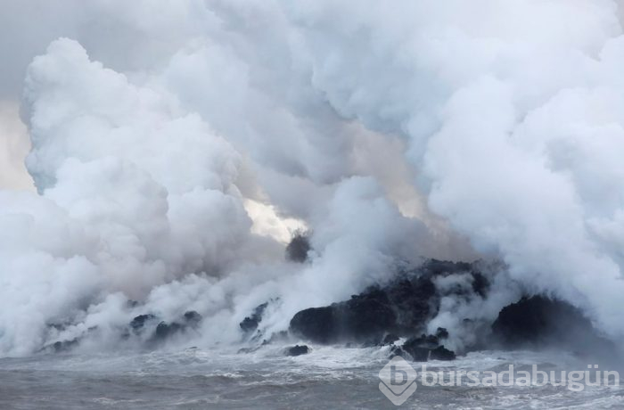 Hawaii'de lavlar santrale ulaştı