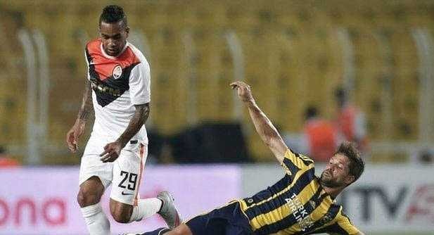 İşte dünyanın en çok kazanan futbolcuları
