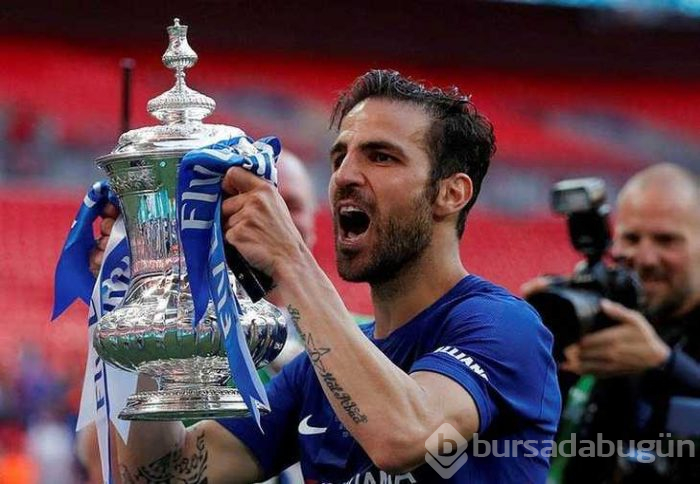 İşte dünyanın en çok kazanan futbolcuları

