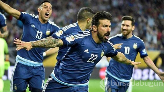 İşte dünyanın en çok kazanan futbolcuları
