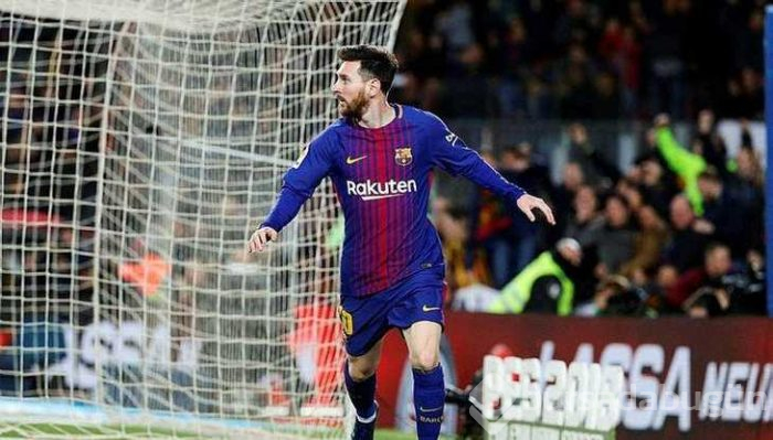 İşte dünyanın en çok kazanan futbolcuları
