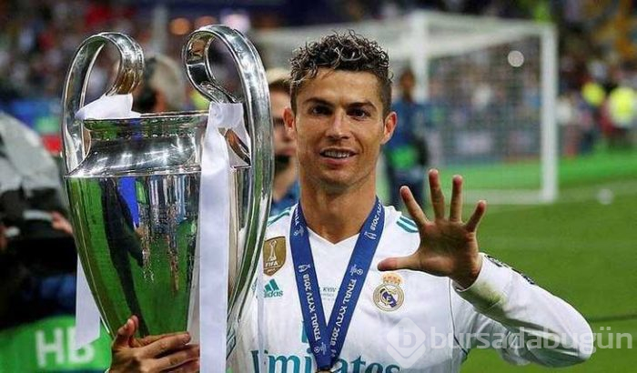İşte dünyanın en çok kazanan futbolcuları
