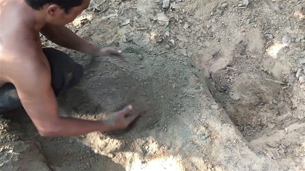 Kendi havuzlarını yaptılar