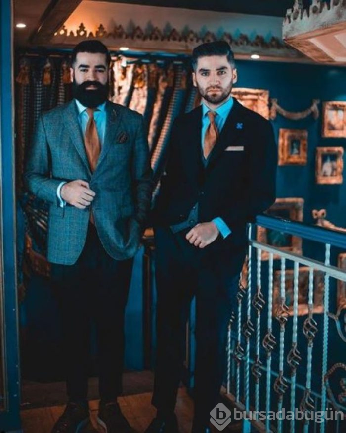 Giyimleriyle sosyal medyayı şaşırtıyorlar... Hipster Kürtler şimdi paraya para demiyor