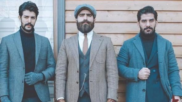 Giyimleriyle sosyal medyayı şaşırtıyorlar... Hipster Kürtler şimdi paraya para demiyor