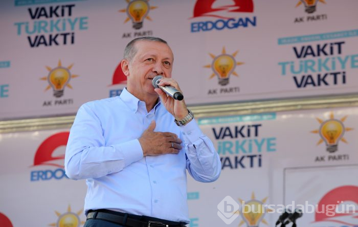 Cumhurbaşkanı Recep Tayyip Erdoğan Bursa mitinginde vatandaşlara seslendi	
