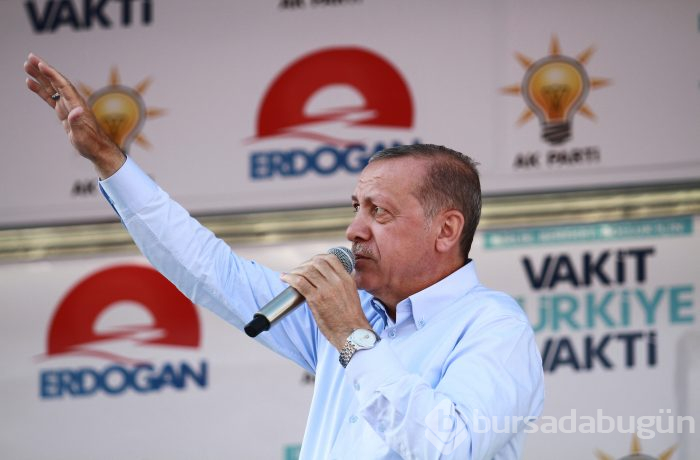 Cumhurbaşkanı Recep Tayyip Erdoğan Bursa mitinginde vatandaşlara seslendi	