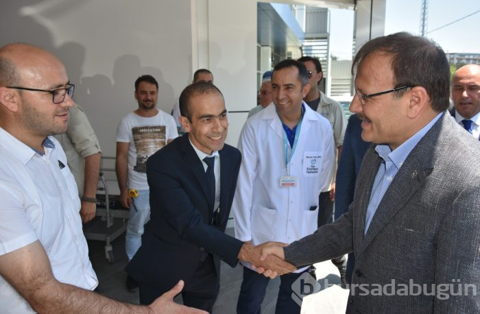 Başbakan Yardımcısı Çavuşoğlu'ndan Bursa Özel Esentepe Hastanesi'ne ziyaret