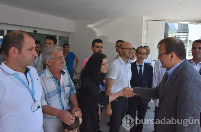 Başbakan Yardımcısı Çavuşoğlu'ndan Bursa Özel Esentepe Hastanesi'ne ziyaret