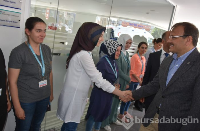 Başbakan Yardımcısı Çavuşoğlu'ndan Bursa Özel Esentepe Hastanesi'ne ziyaret