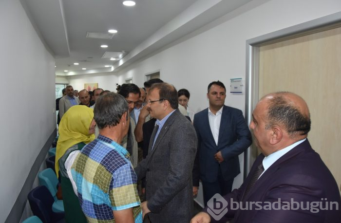 Başbakan Yardımcısı Çavuşoğlu'ndan Bursa Özel Esentepe Hastanesi'ne ziyaret