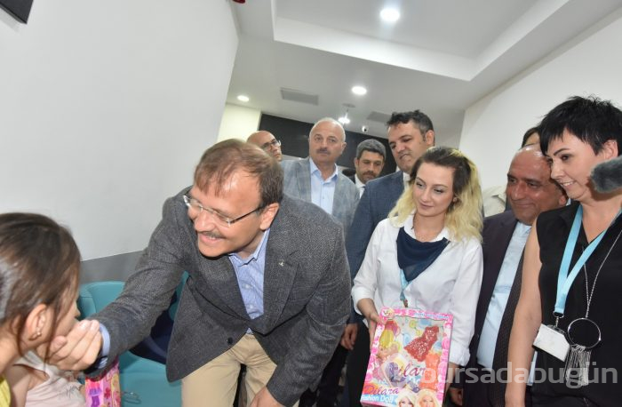 Başbakan Yardımcısı Çavuşoğlu'ndan Bursa Özel Esentepe Hastanesi'ne ziyaret