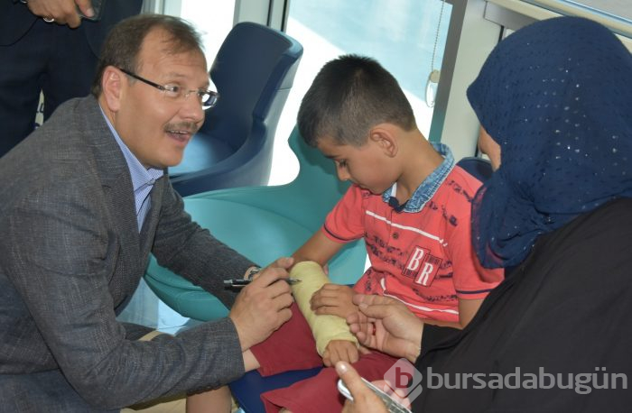 Başbakan Yardımcısı Çavuşoğlu'ndan Bursa Özel Esentepe Hastanesi'ne ziyaret
