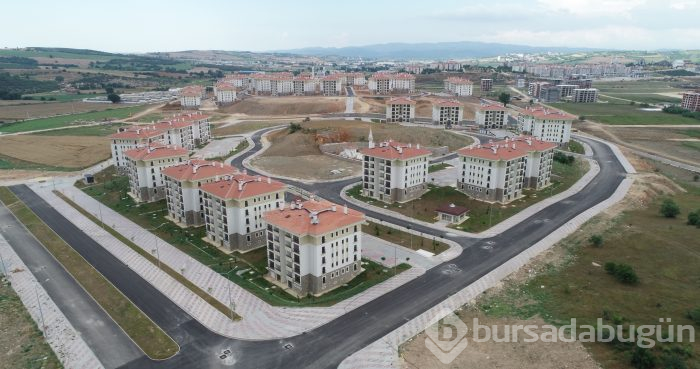 Bursa'da TOKİ'nin emekliler için yaptığı konutlar görücüye çıktı 