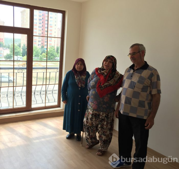 Bursa'da TOKİ'nin emekliler için yaptığı konutlar görücüye çıktı 
