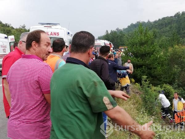 Bursa'da otobüs devrildi: Ölü ve yaralılar var