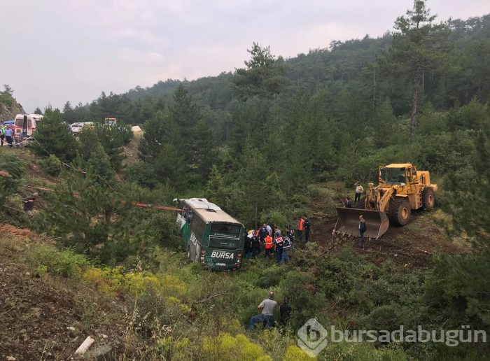 Bursa'da otobüs devrildi: Ölü ve yaralılar var