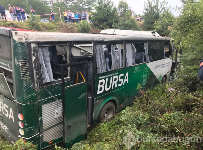 Bursa'da otobüs devrildi: Ölü ve yaralılar var