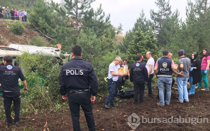 Bursa'da otobüs devrildi: Ölü ve yaralılar var