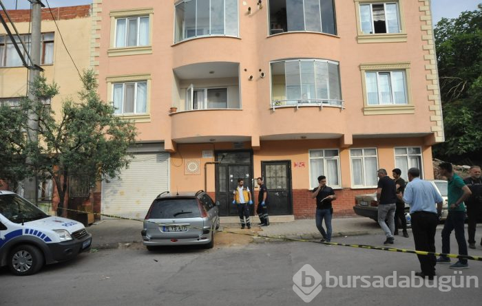 Bursa'da kocasını bıçaklayarak öldürdü!