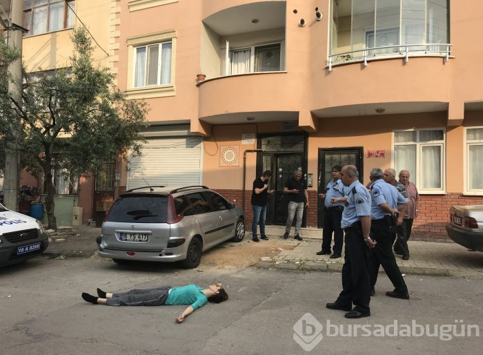 Bursa'da kocasını bıçaklayarak öldürdü!