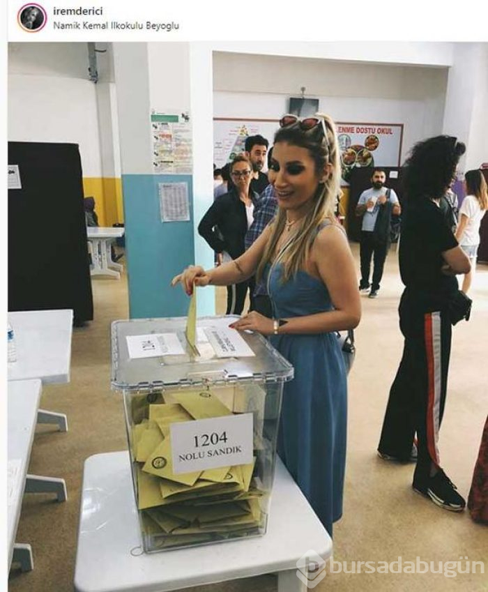 Ünlüler sandık başına gitti