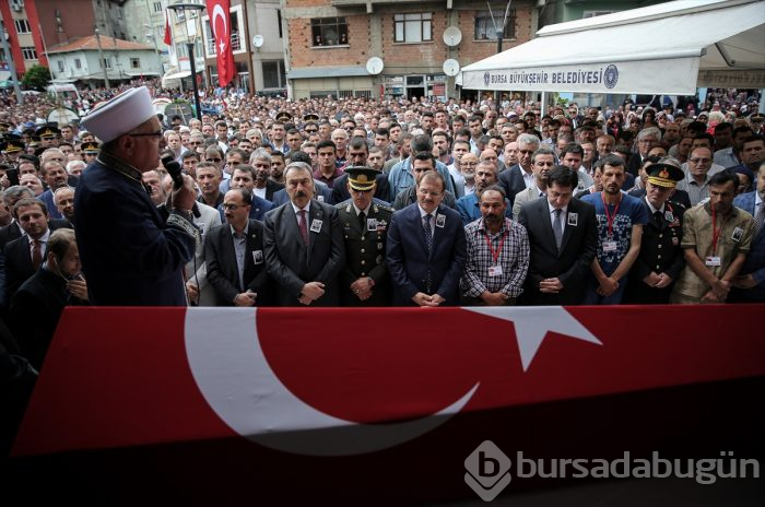 Bursalı Şehit Uzman Çavuş İsa Özkan son yolculuğuna uğurlandı