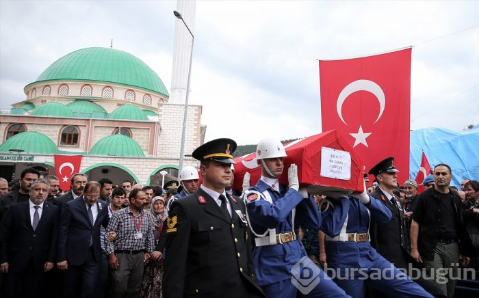 Bursalı Şehit Uzman Çavuş İsa Özkan son yolculuğuna uğurlandı