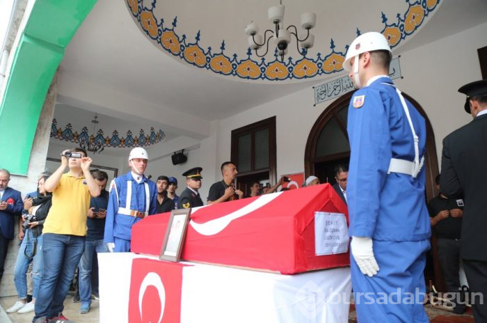 Bursalı Şehit Uzman Çavuş İsa Özkan son yolculuğuna uğurlandı