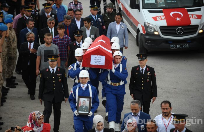 Bursalı Şehit Uzman Çavuş İsa Özkan son yolculuğuna uğurlandı
