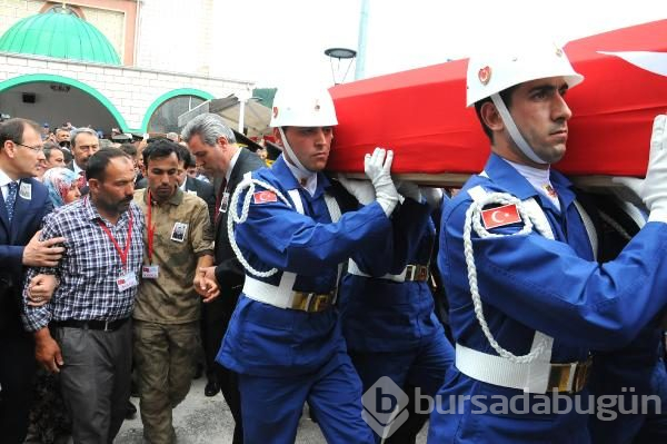 Bursalı Şehit Uzman Çavuş İsa Özkan son yolculuğuna uğurlandı