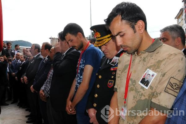 Bursalı Şehit Uzman Çavuş İsa Özkan son yolculuğuna uğurlandı