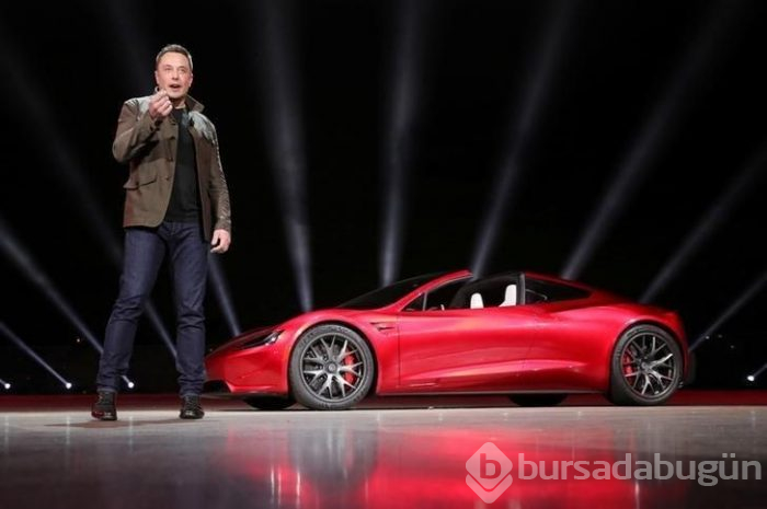 Tesla, Elon Musk'ın yüzünü güldürdü