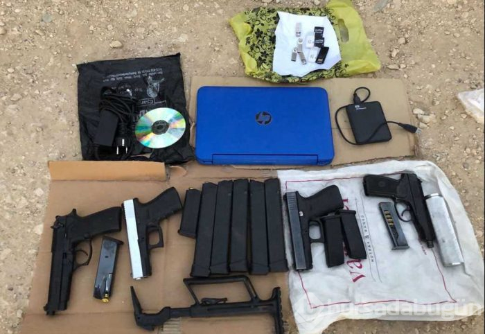 Diyarbakır'da terör örgütü PKK'ya yönelik düzenlenen operasyonda çok sayıda mühimmat ele geçirildi