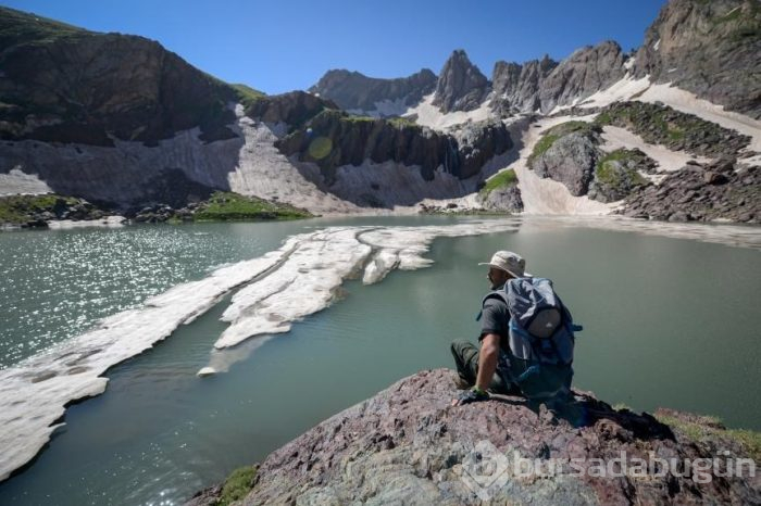 Hakkari'de Sat Buzul Gölleri'nde doğa festivali