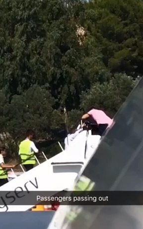 Uçakta rezalet!
