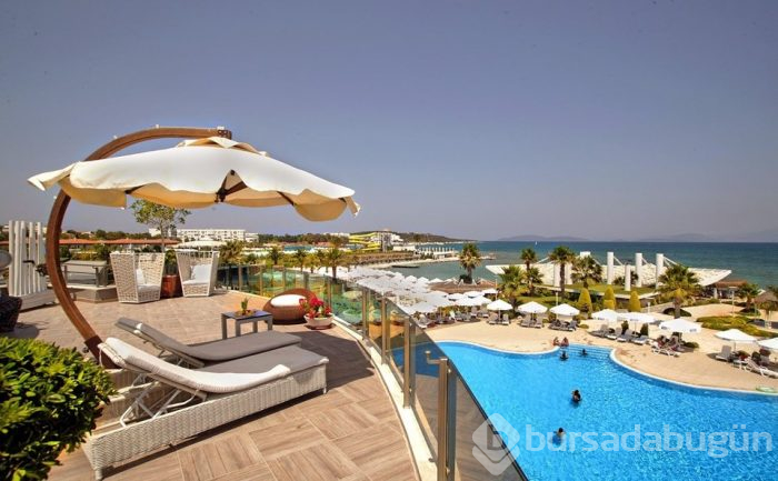 Çeşme Yarımadası'nın parlayan yıldızı Ilıca Hotel Thermal Resort 22. yılını kutluyor