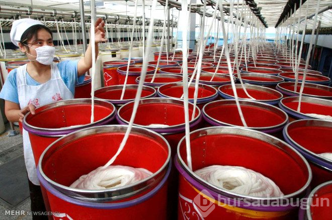 Dünyayı saran çin malı ürünler bakın nasıl üretiliyor