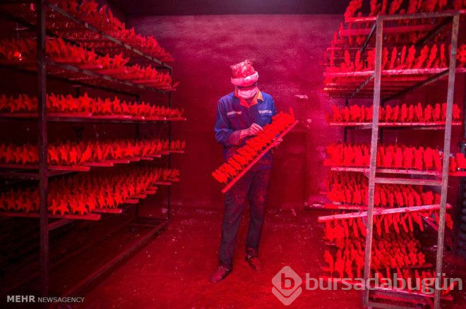 Dünyayı saran çin malı ürünler bakın nasıl üretiliyor