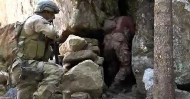 Bordo bereliler, Türkiye-İran-Irak üçgenindeki stratejik Zagros Dağları'nda konumlandı
