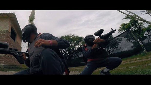 Lüks evde artık paintball oynanıyor